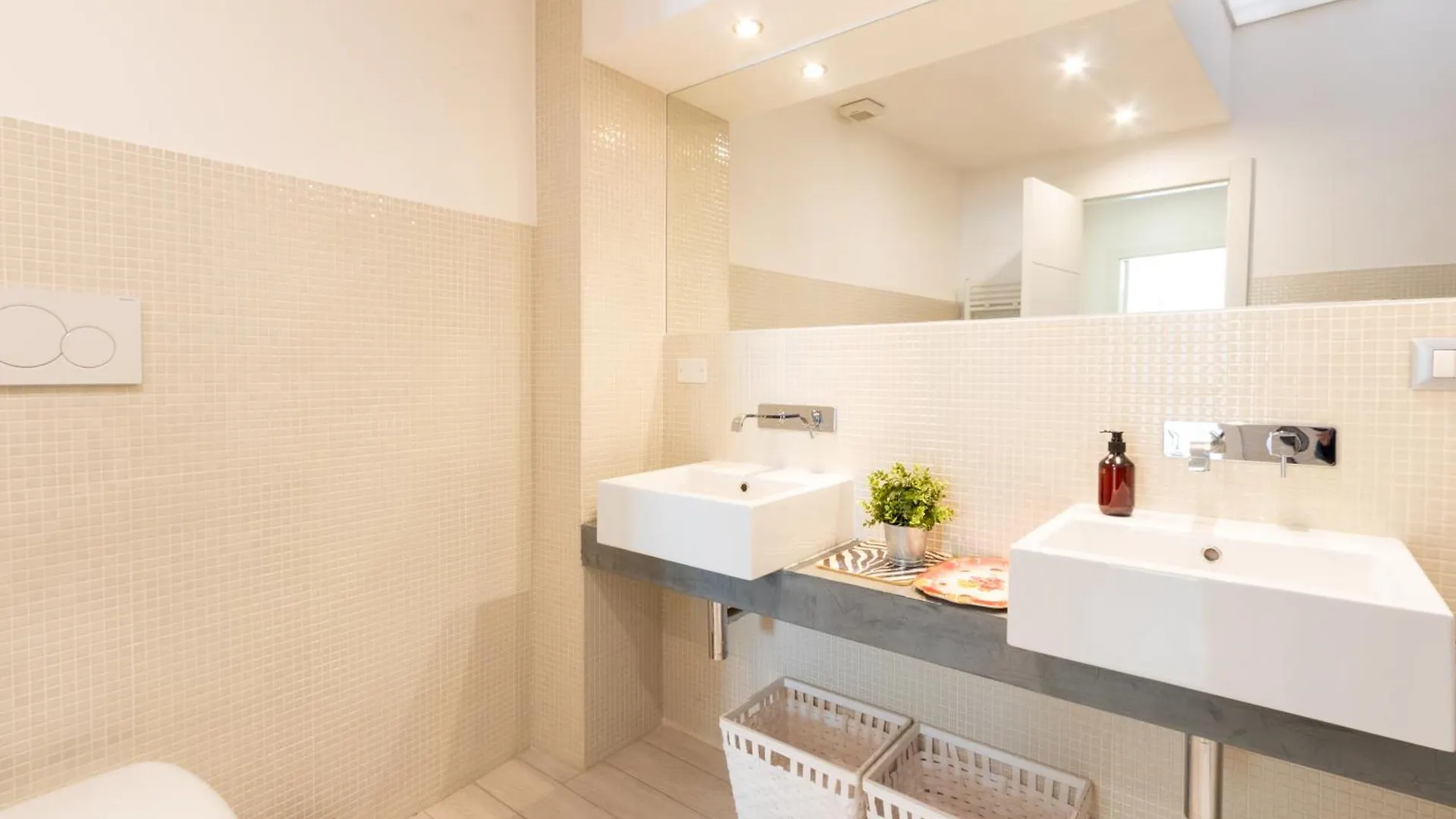 Realkasa Urbana Luxury Apt Bologna Apartment